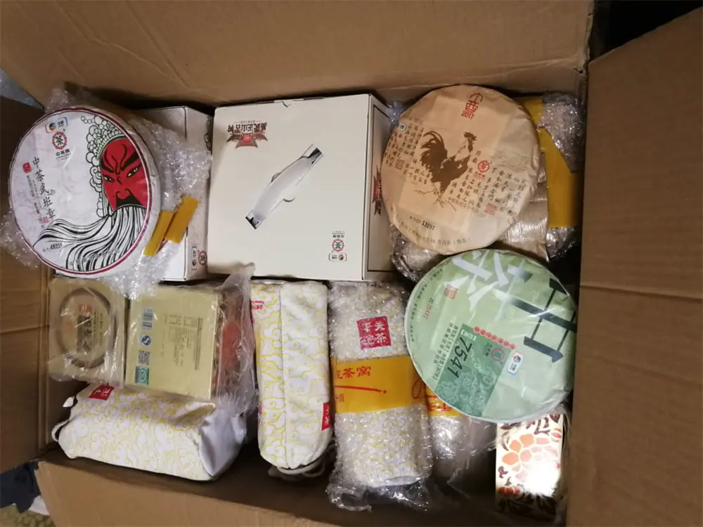 漳州回收中茶普洱茶2017年生茶熟茶图3